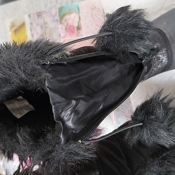 Girl's boot - Picture 5 of 8